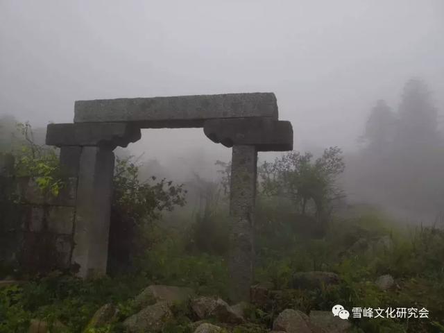雪峰秘境寻思