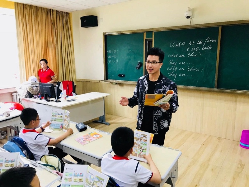 宁波市鄞州区华泰小学 - 宁波市北仑区白峰中学