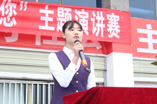 4张玲.JPG 4张玲.JPG
