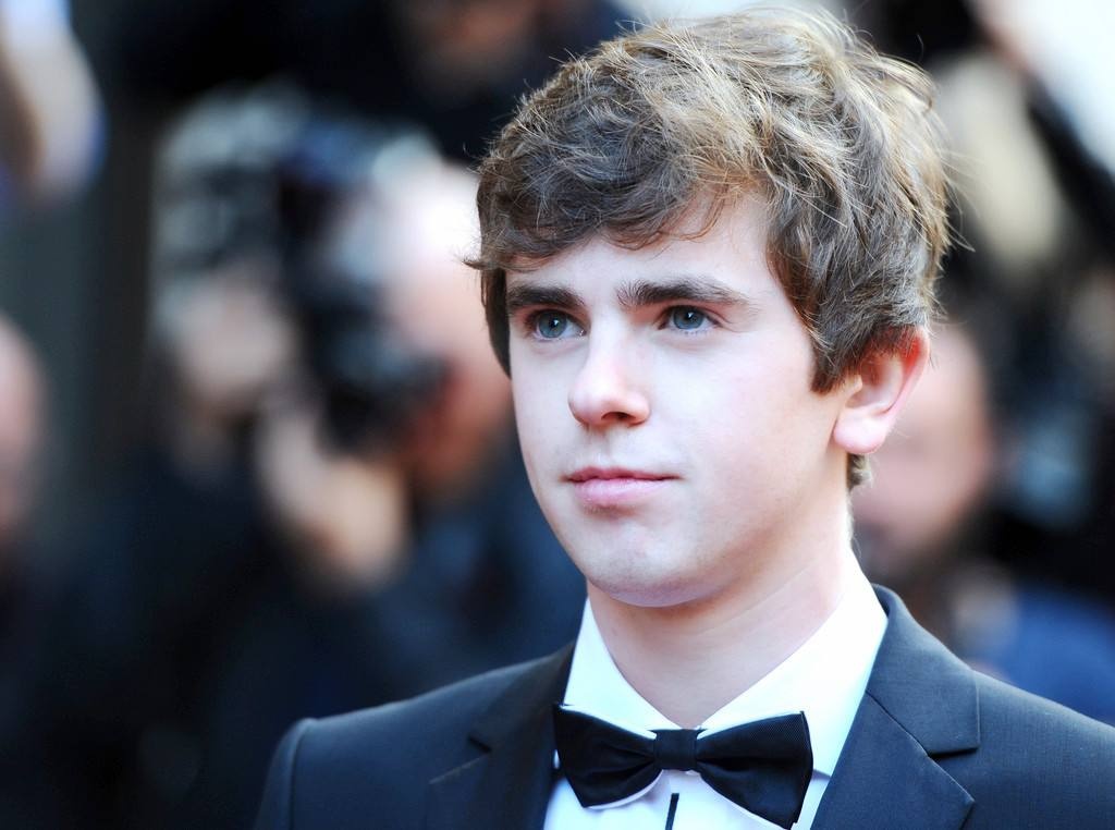 小鲜肉弗莱迪·海默(freddie highmore) 剑桥大学