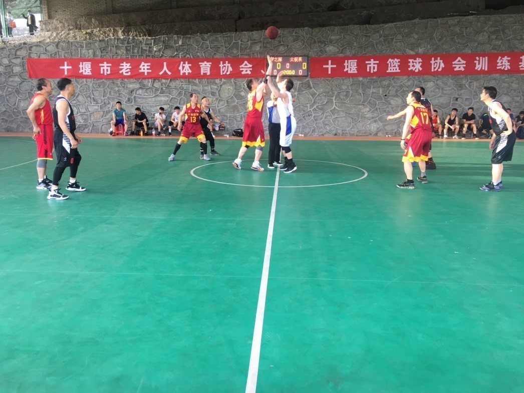 精彩!太极泉队取得2020十堰市业余篮球联赛开门红
