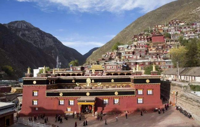 甘孜州德格县印经院景区.jpg