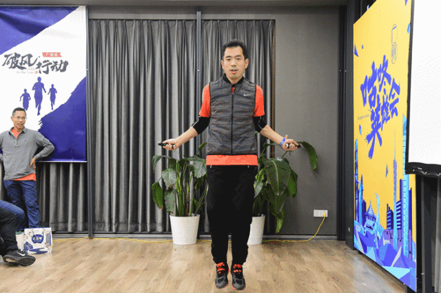 7.gif