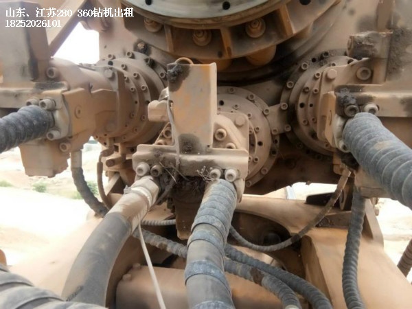 旋挖钻机液压泵油管的安装要求有哪些？.jpg