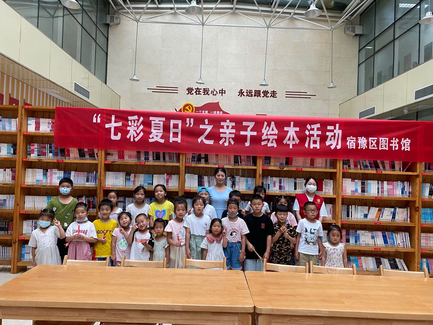 合影.jpg?v=1787889977732 合影.jpg?v=1787889977732