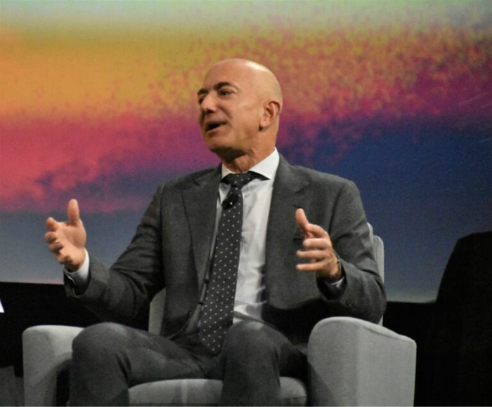 191022-bezos-768x636.jpg