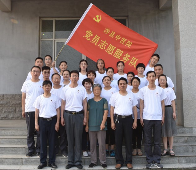 合影.jpg